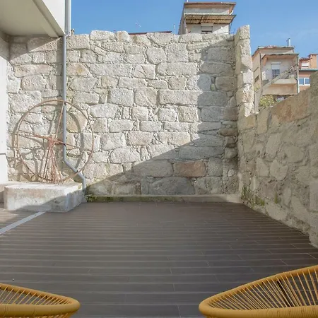 Liiiving In | Terrace & Sunny Apartment